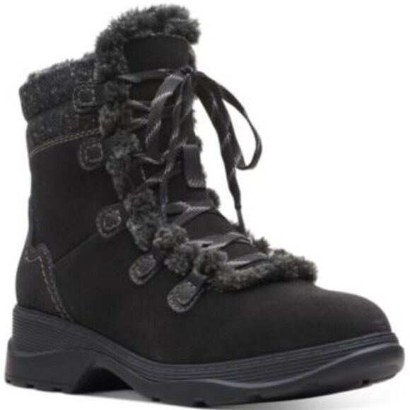 Clarks Aveleigh Zip Booties Waterproof Black Suede 8.5M NWT - Picture 1 of 2